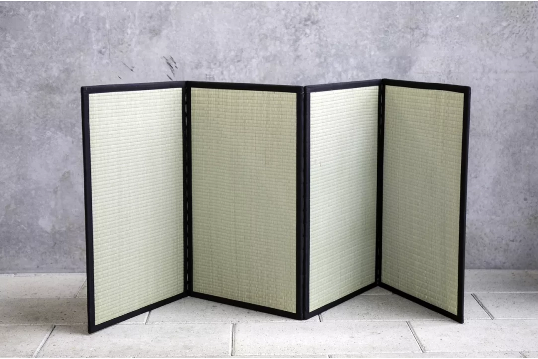 Lightweight, Foldable Rice Straw Tatami Mats. High Quality Upper Weave